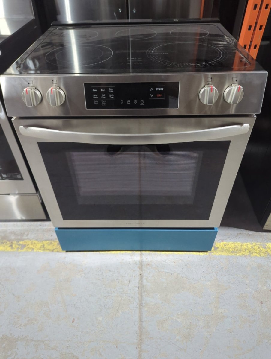 FCFE308CAS - RANGES - Frigidaire - Electric - Stainless Steel - Open Box - BonPrix Électroménagers