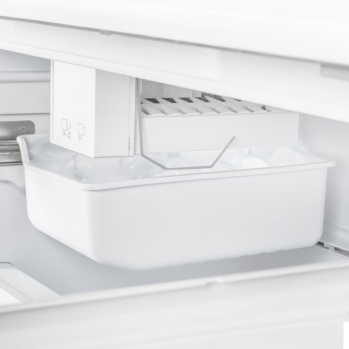 FORNO 2-Piece White Kitchen Bundle - 30" Induction Range and 31" Bottom Freezer Refrigerator - BonPrix Électroménagers