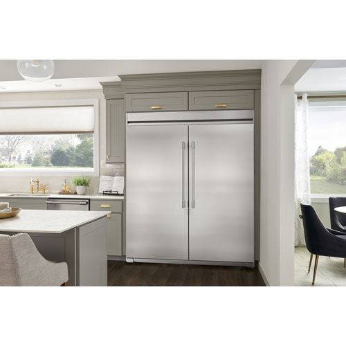 FPFU19F8WF - FREEZERS - Frigidaire Professional - Stainless steel - New - BonPrix Électroménagers