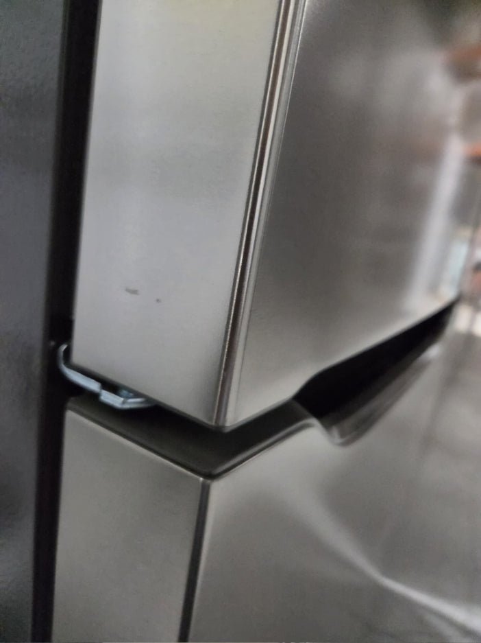 FRFG2033AV - REFRIGERATORS - Frigidaire - French 3-Door - Stainless Steel - Open Box - BonPrix Électroménagers