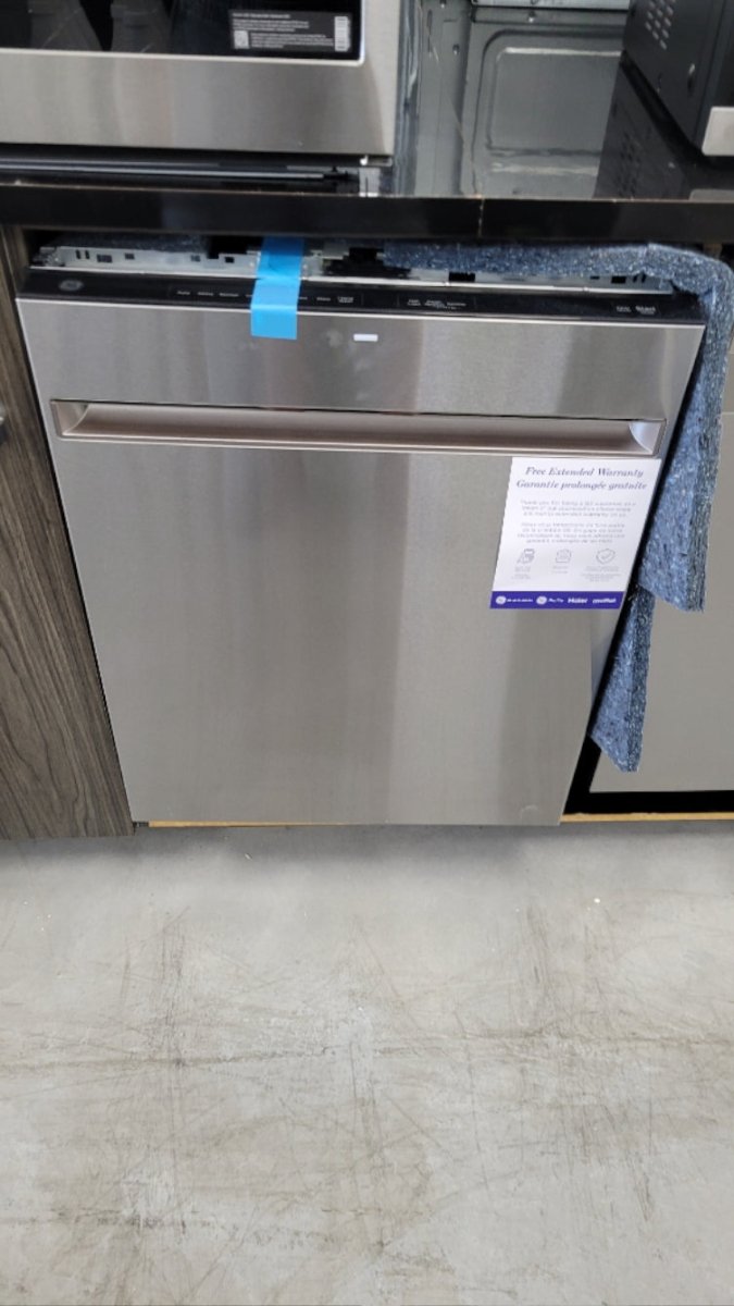 GBT600SSVFS - DISHWASHERS - GE - Top Controls - Stainless Steel - Open Box - BonPrix Électroménagers