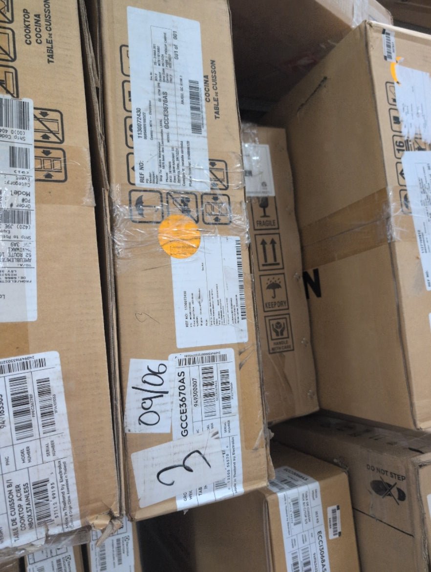 GCCE3670AS - COOKTOPS - Frigidaire Gallery - Electric - Stainless Steel - Open Box - BonPrix Électroménagers