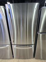 GDE21DYRKFS - REFRIGERATORS - GE - Bottom Freezer - Stainless Steel - Open Box - BonPrix Électroménagers