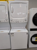 GUV27ESMWWW - LAUNDRY CENTERS - GE - Stacked Washer/Dryer - Electric - White - Open Box - BonPrix Électroménagers