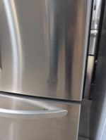 LCFS22EXS - REFRIGERATORS - LG - French 3-Door - Stainless Steel - Open Box - BonPrix Électroménagers