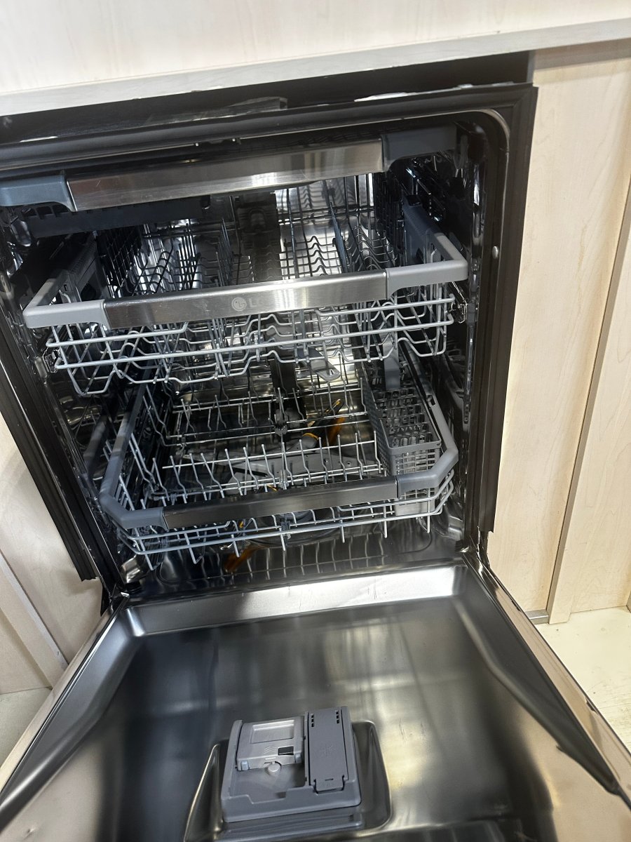 LDP6797BD - DISHWASHERS - LG - Top Controls - Black Stainless - Open Box - BonPrix Électroménagers