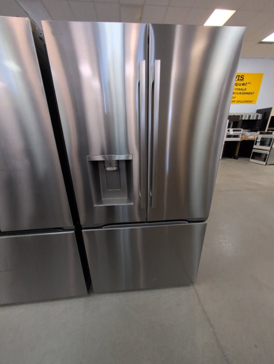 LF24Z6530S - REFRIGERATORS - LG - French 3-Door - Stainless Steel - Open Box - BonPrix Électroménagers