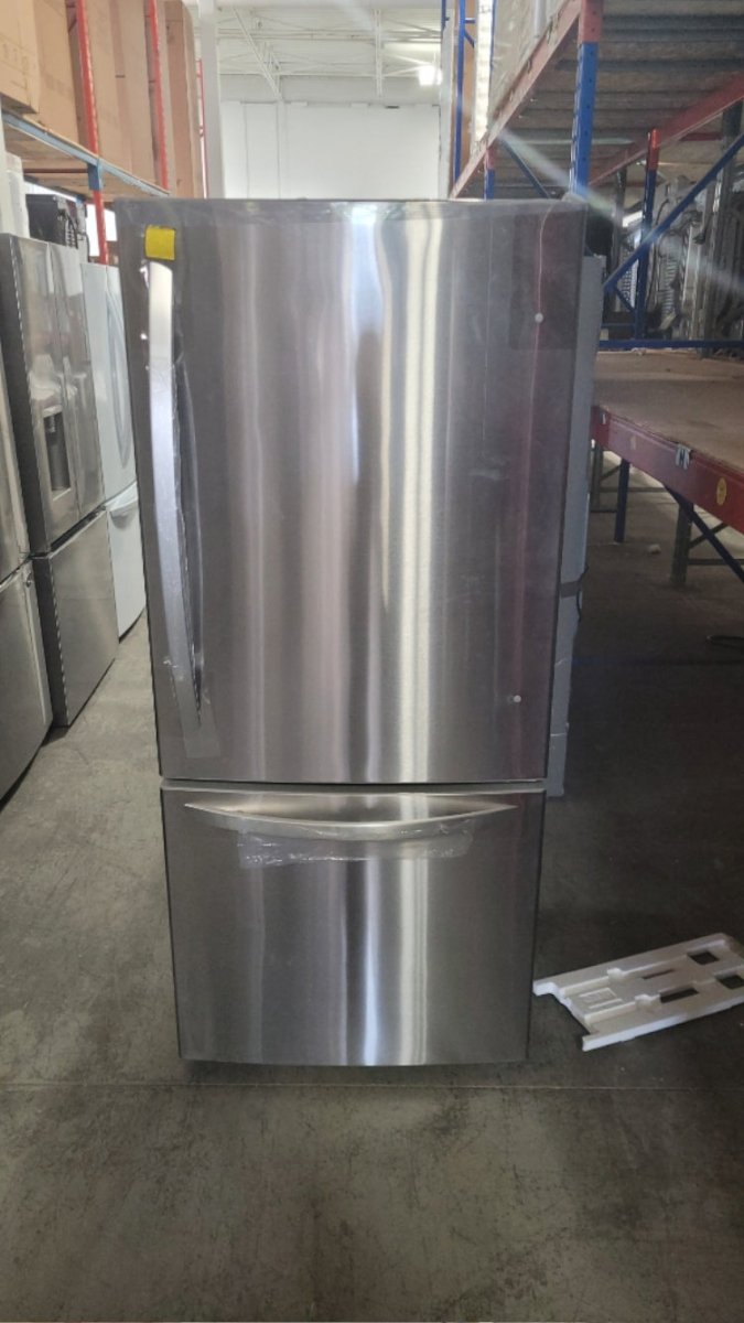 LRDNS2200S - REFRIGERATORS - LG - Bottom Freezer - Stainless Steel - Open Box - BonPrix Électroménagers
