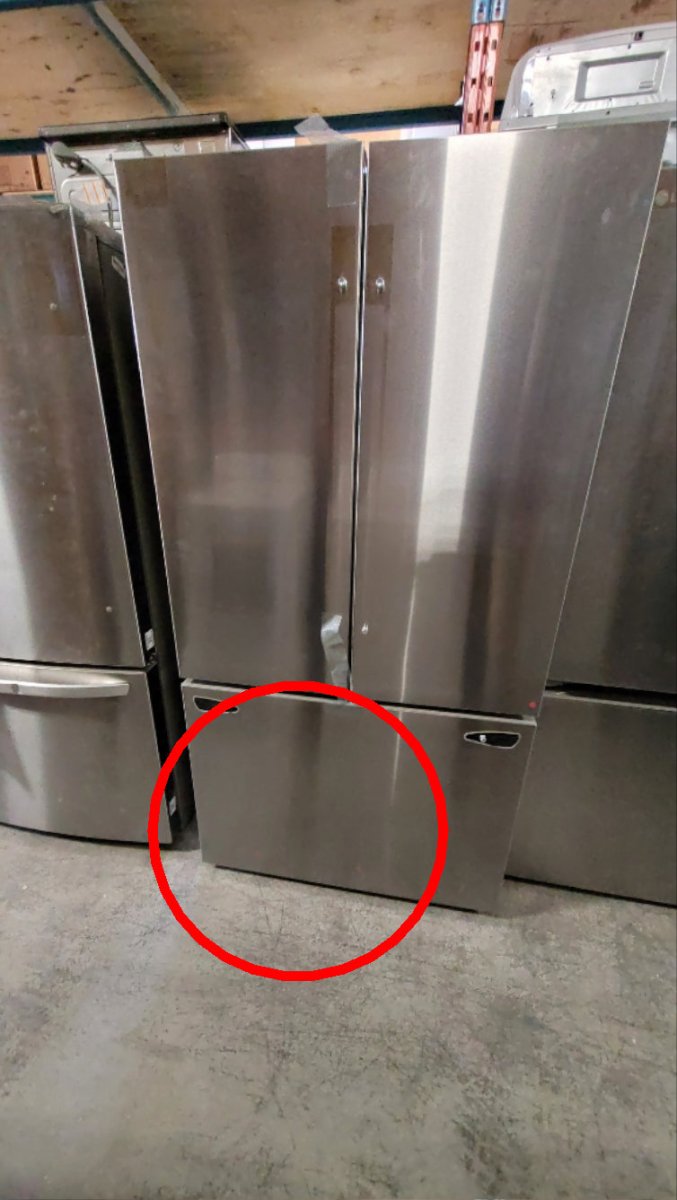 LRFLS3206S - REFRIGERATORS - LG - French 3-Door - Stainless Steel - Open Box - BonPrix Électroménagers