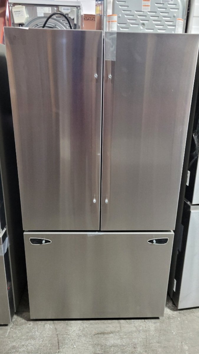 LRFLS3206S - REFRIGERATORS - LG - French 3 - Door - Stainless Steel - Open Box - BonPrix Électroménagers