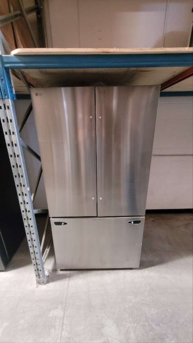 LRFLS3206S - REFRIGERATORS - LG - French 3 - Door - Stainless Steel - Open Box - BonPrix Électroménagers
