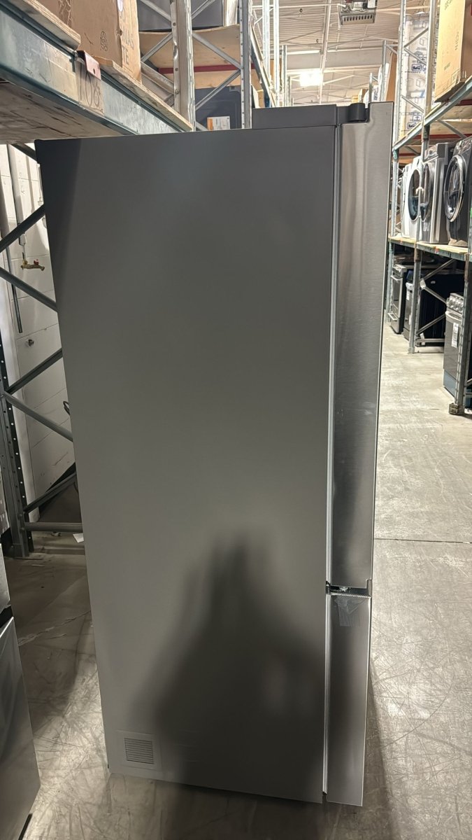 LRYXC2606S - REFRIGERATORS - LG - French 3 - Door - Stainless Steel - Open Box - BonPrix Électroménagers