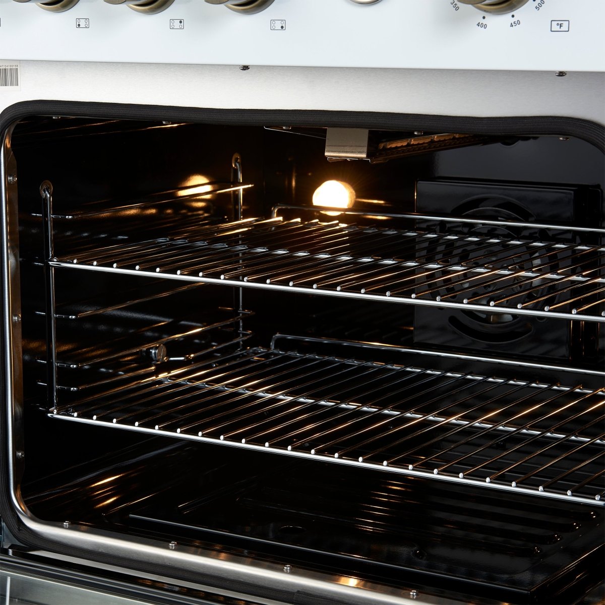 Marco 30-inch Gas Range White & Antique Brass Design, 4 Burners 37,000 BTU, 4.32 cu.ft. Convection Oven - BonPrix Électroménagers