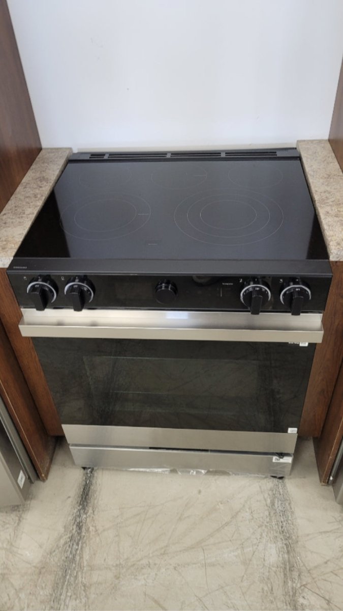 NSE6DG8700SR - RANGES - Samsung - Electric - Stainless Steel - Open Box - BonPrix Électroménagers