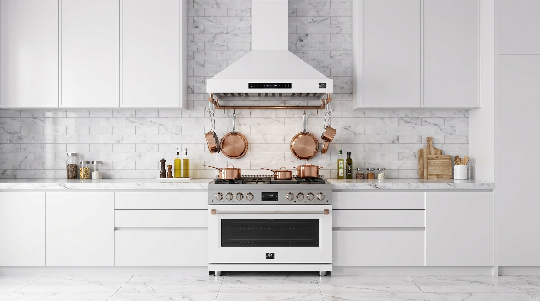 Hotte Murale Forno Venezia de 36 Pouces en Blanc avec Commandes Tactiles et Filtres à Baffle