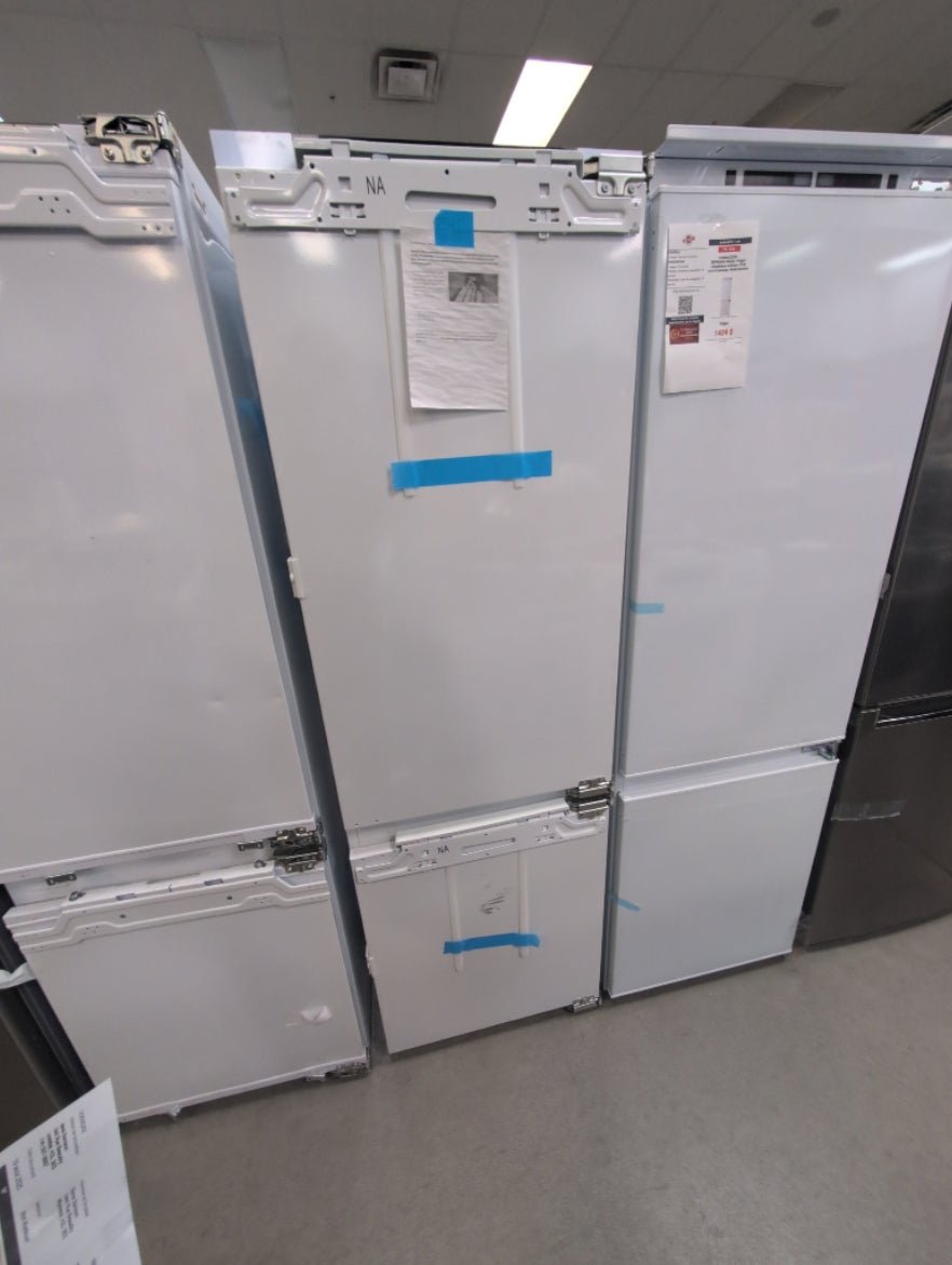 RB2470BRV1 - REFRIGERATORS - Fisher & Paykel - Bottom Mount - Panel Ready - Open Box - BonPrix Électroménagers