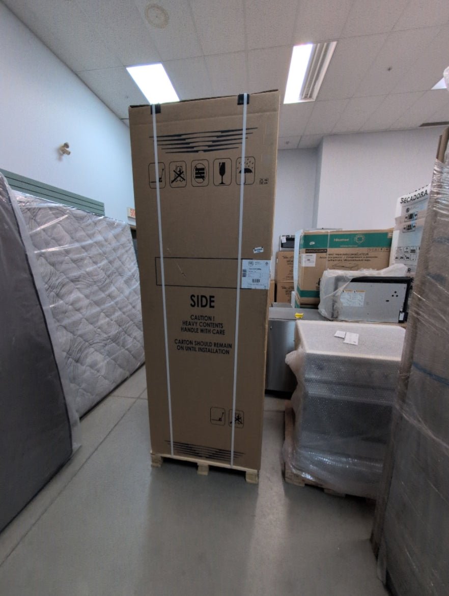 REF24FCIPRL - FREEZERS - Bertazzoni - Panel Ready - Open Box - BonPrix Électroménagers