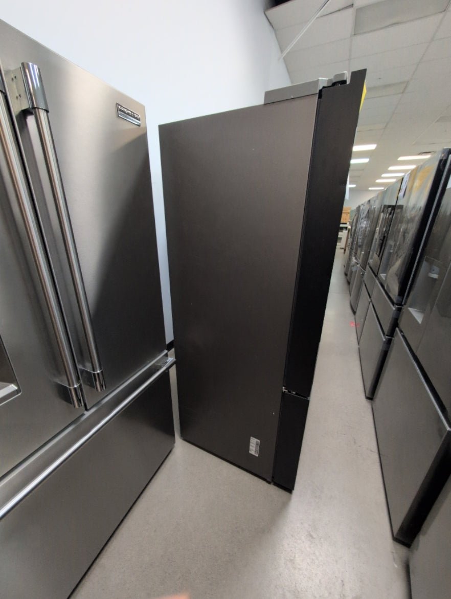 RF24BB6200AP - REFRIGERATORS - Samsung - French 3-Door - Panel Ready - Open Box - BonPrix Électroménagers