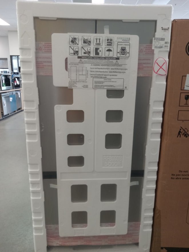 RF32CG5300SR - REFRIGERATORS - Samsung - French 3 - Door - Stainless Steel - Open Box - BonPrix Électroménagers