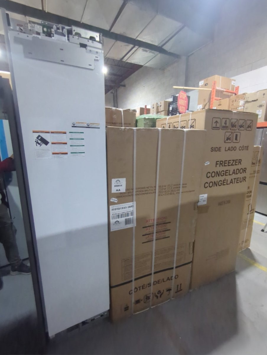 RS1884FRJK1 - FREEZERS - Fisher & Paykel - Panel Ready - Open Box - BonPrix Électroménagers