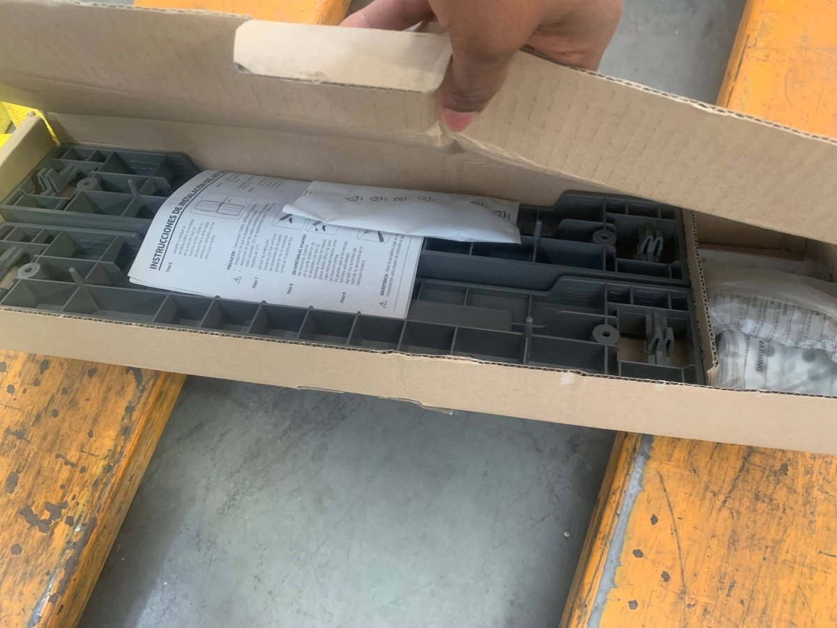 SKK - 8K - LAUNDRY ACCESSORIES - Open Box - BonPrix Électroménagers