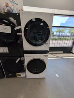 WKE100HWA - LAUNDRY CENTERS - LG - Stacked Washer/Dryer - Electric - White - Open Box - BonPrix Électroménagers
